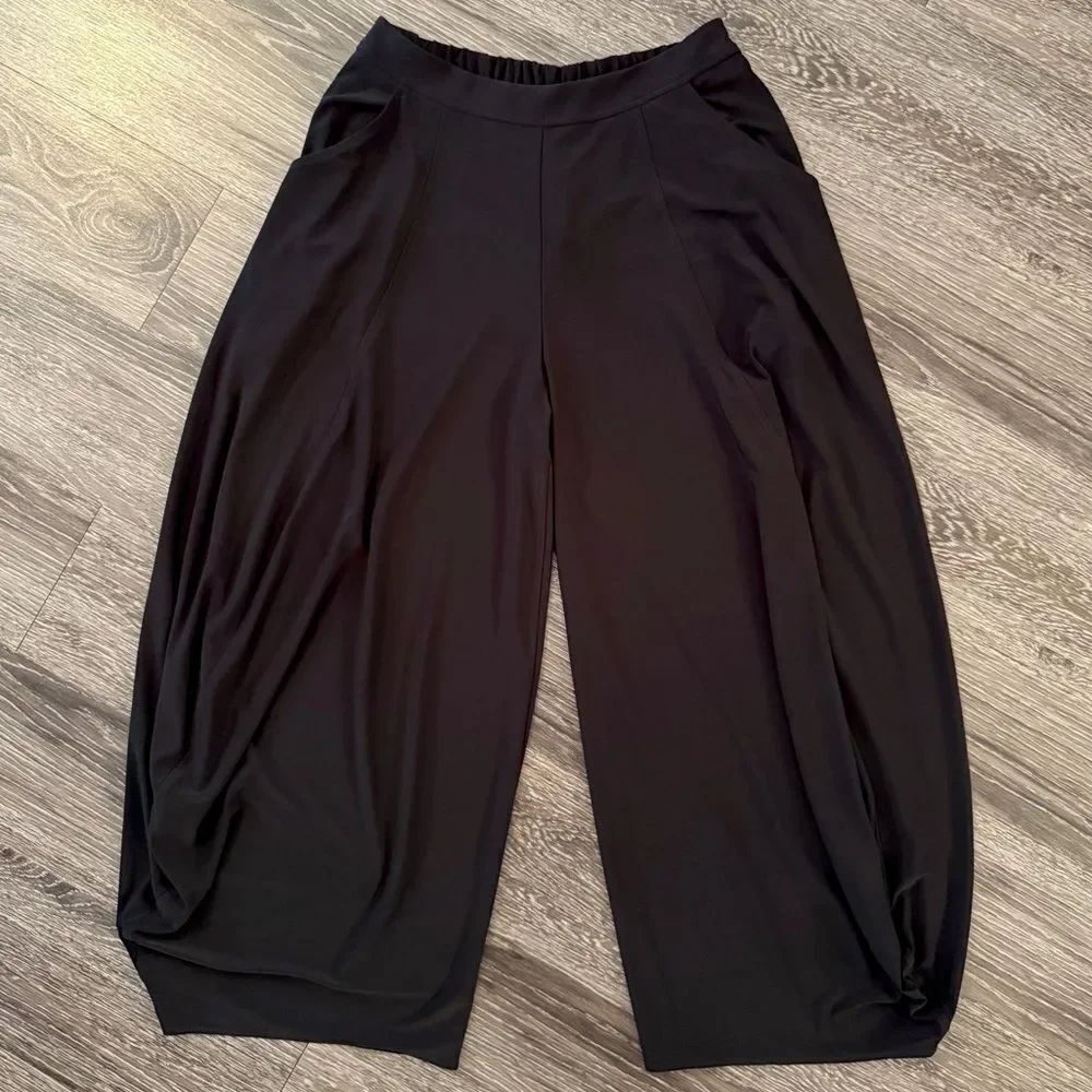 Sun Kim Stacy Ankle Pants